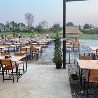 ฟิน ฟินหมูกระทะ