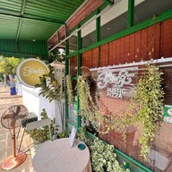 Yeast rustic pizza -