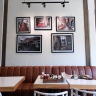 บรรยากาศ Zurich bread cafe บางรัก