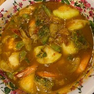 รุ่งโภชนา