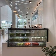 Amway Café Amway สำนักงานใหญ่