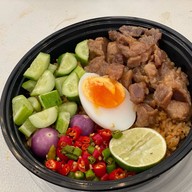 ติดลม หมูทอดปลาร้า สาขาแรก by กุ๊กขี้เมา โพธิ์แก้ว