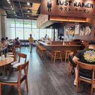 บรรยากาศ Lust Ramen Platinum