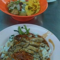 หมูสะเต๊ะเสวย นครปฐม