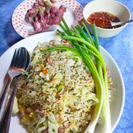 บอลราดหน้ายอดผัก&อาหารตามสั่ง