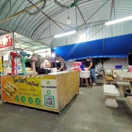 บรรยากาศ ผัดไทยกุ้งสด-หมูกรอบ ❌️ร้านใหม่❌️เจ้าเก่าข้าง123ผับ