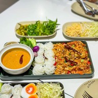 ขนมจีนบางกอก เซ็นทรัลปิ่นเกล้า