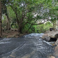 น้ำตกสำโรงเกียรติ