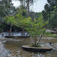 น้ำตกสำโรงเกียรติ