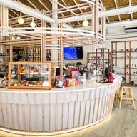 บรรยากาศ HARIO Cafe Bangkok Chokchai 4