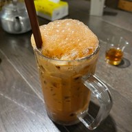 Chill for you Roti&Tea, Halal food ราม24/4