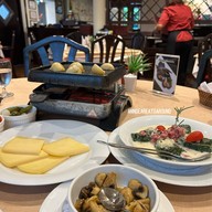 Chesa Swiss Restaurant