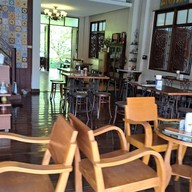 บรรยากาศ โสมนัสพาณิชย์