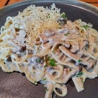 Tree Tales Cafe พัทยา นาเกลือ