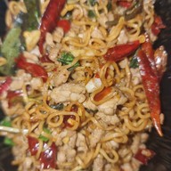 กะเพราเดือด Homey ครัวกินแซ่บ