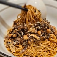 เมนูของร้าน Lenu Chef Wai's Noodle Bar Sentosa