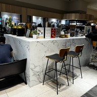 บรรยากาศ The Barrel ไอคอนสยาม