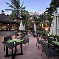 The Pool Deck Courtyard by Marriott Phuket, Patong Beach Resort