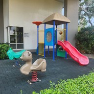 เต่าบิน - ลุมพินี ซีวิว จอมเทียน (อาคารอี) ลุมพินี ซีวิว จอมเทียน (อาคารอี)