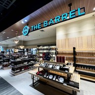 บรรยากาศ The Barrel ไอคอนสยาม