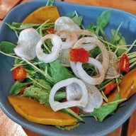 Tree Tales Cafe พัทยา นาเกลือ