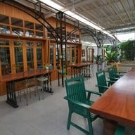 Tree Tales Cafe พัทยา นาเกลือ