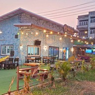 บรรยากาศ สีฟ้าชาบูกริลล์โคกสำโรง โคกสำโรง