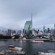 Nice Two Meat U ICONSIAM