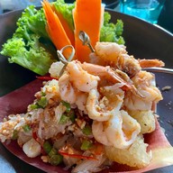 เมนูของร้าน Takieng Renaissance Phuket Resort & Spa