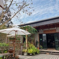 น.น่าน คาเฟ่ Lab & Roastery
