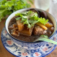 เมนูของร้าน รัญจวนใจ Local Cuisine