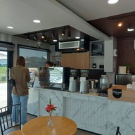 บรรยากาศ Enter Cafe Saima