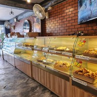 Harry House & Bakery (Soi Buakhao) Soi Buakhao