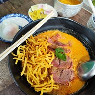 เมนูของร้าน ข้าวซอยเก๊าไม้ พิษณุโลก