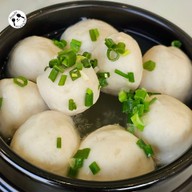 เมนูของร้าน A JUNG Fish Ball • อจัง ฟิชบอล (ชื่อเดิม สอาด ลูกชิ้นปลา) ถนนบรมราชนนี