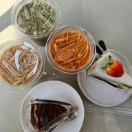 เมนูของร้าน ROM Coffee & Bake Room