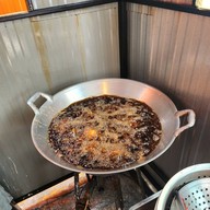 ร้านไก่ทอดหาดใหญ่บังมูซา(ตลาดพูลทรัพย์ ราษฎร์พัฒนา) ตลาดพูลทรัพย์