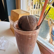 Love on Sea (Koh-Larn) เกาะล้าน