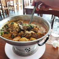 เจ๊ต่าย ปูเป็น สาขาบ้านเพ