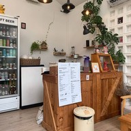 Drip เอง Slow Bar