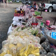 ตลาดนัดกุดคล้า
