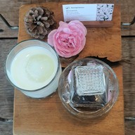 เมนูของร้าน Fernpresso Cafe ใกล้สนามบินเชียงใหม่