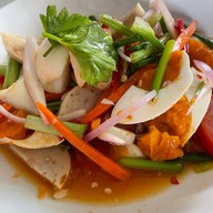 เมนูของร้าน ล้านตำยำใหญ่