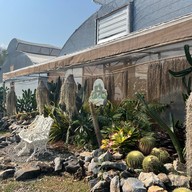 สวนสัปปายะ Cactus Farm
