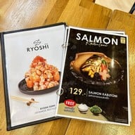 Ryoshi Sushi เกตเวย์ เอกมัย