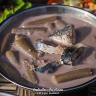 ที่ปลายนาตากับยาย