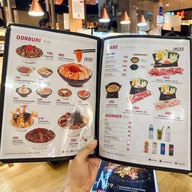 Ryoshi Sushi เกตเวย์ เอกมัย