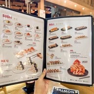 Ryoshi Sushi เกตเวย์ เอกมัย