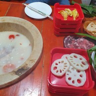 เมนูของร้าน ปลาหม้อหิน