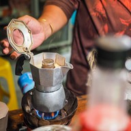 กาแฟในสวน บ้านพน